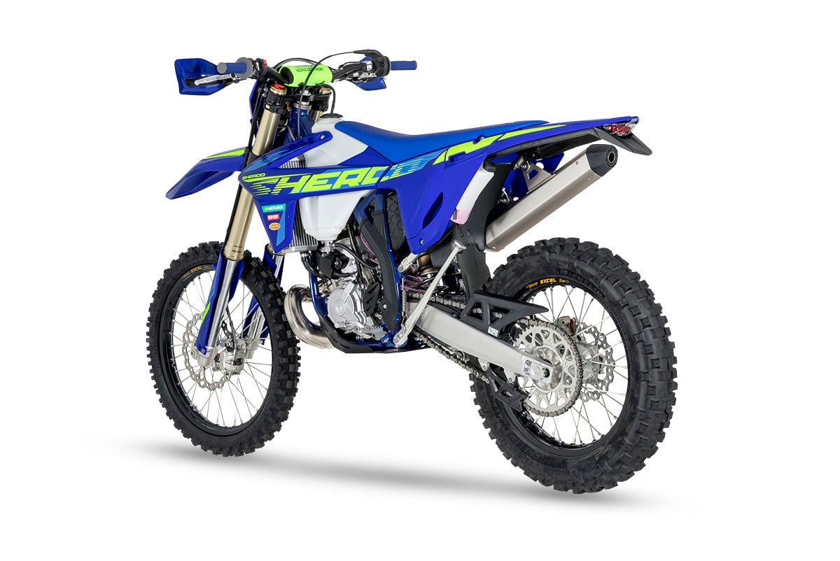 300 SE FACTORY 2026 - Image 4