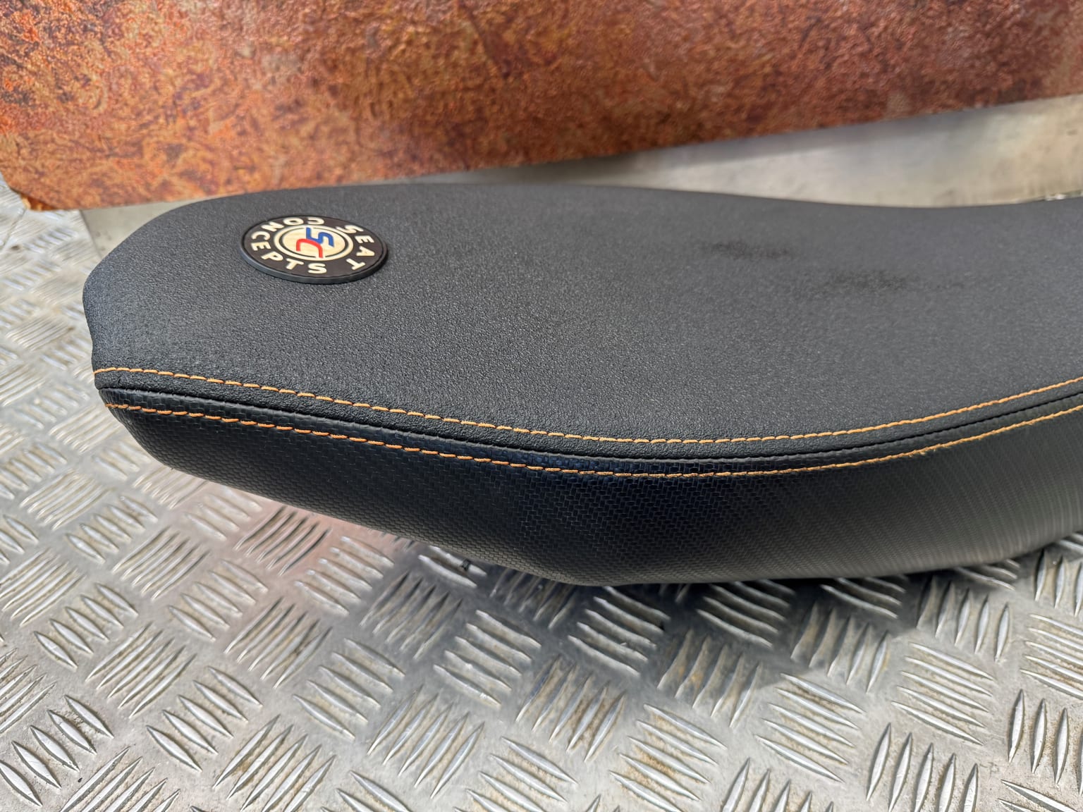 Seat Concepts Comfort Seat | KTM (12-18) 690 SMC/Enduro R - Image 5