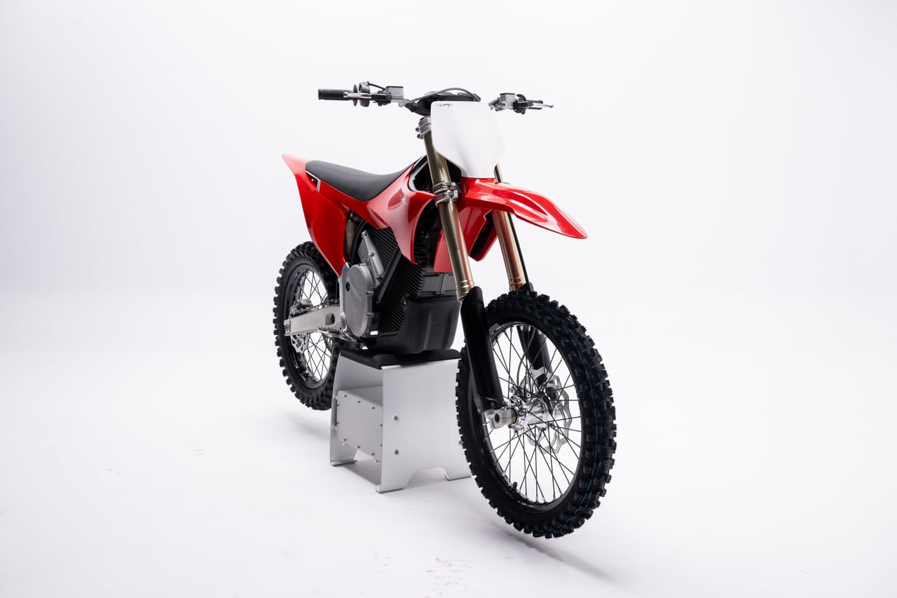 Stark Varg MX 1.2 60HP - Image 4