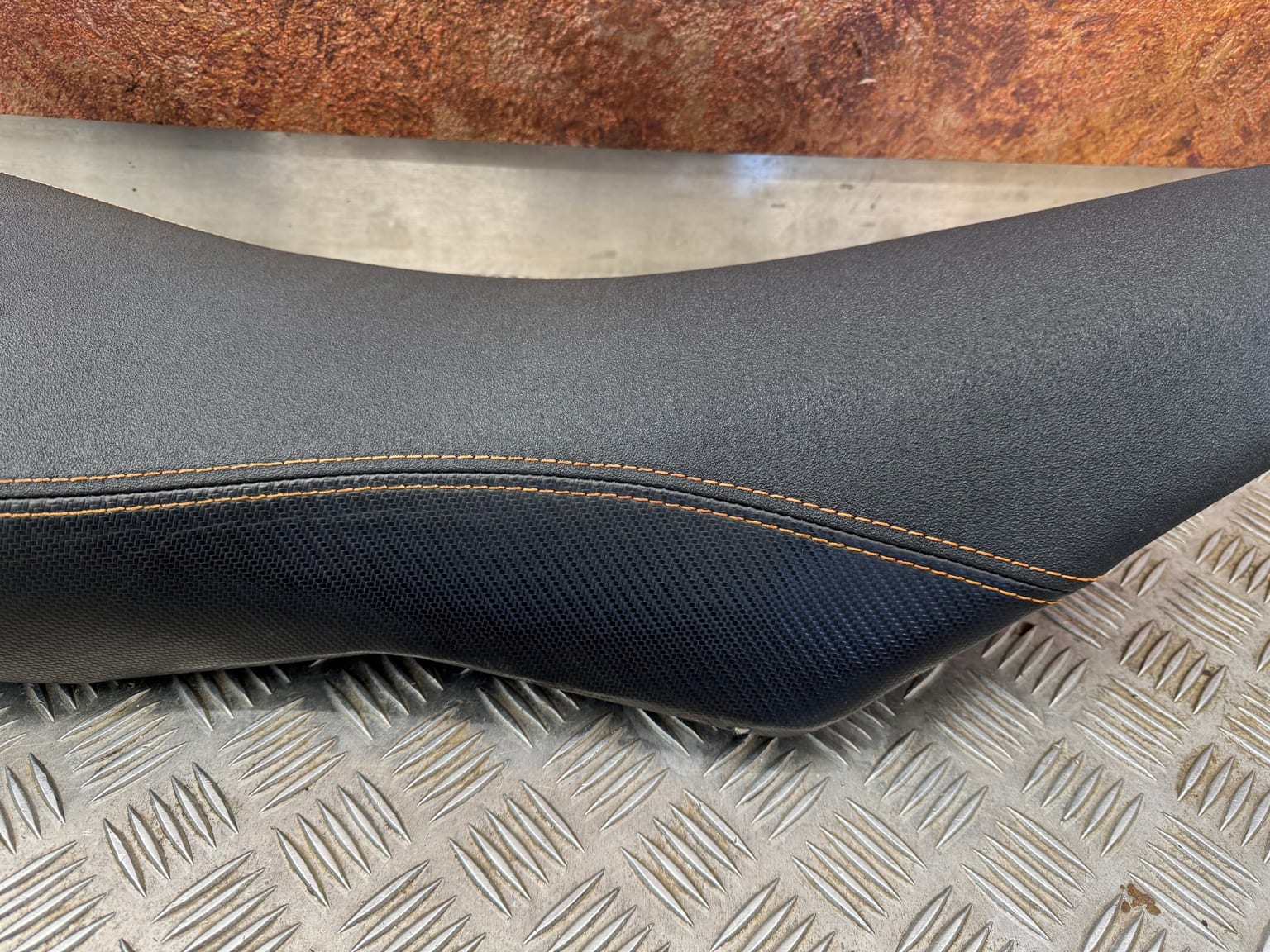 Seat Concepts Comfort Seat | KTM (12-18) 690 SMC/Enduro R - Image 6