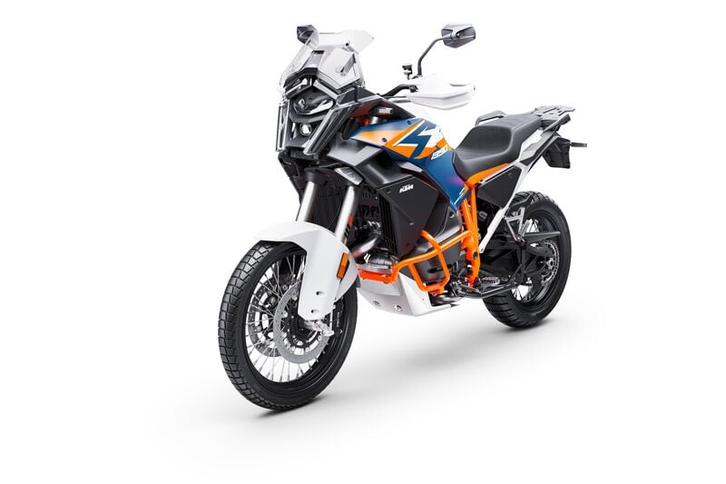 MY26 KTM 1390 SUPER ADVENTURE R Rally - Image 3