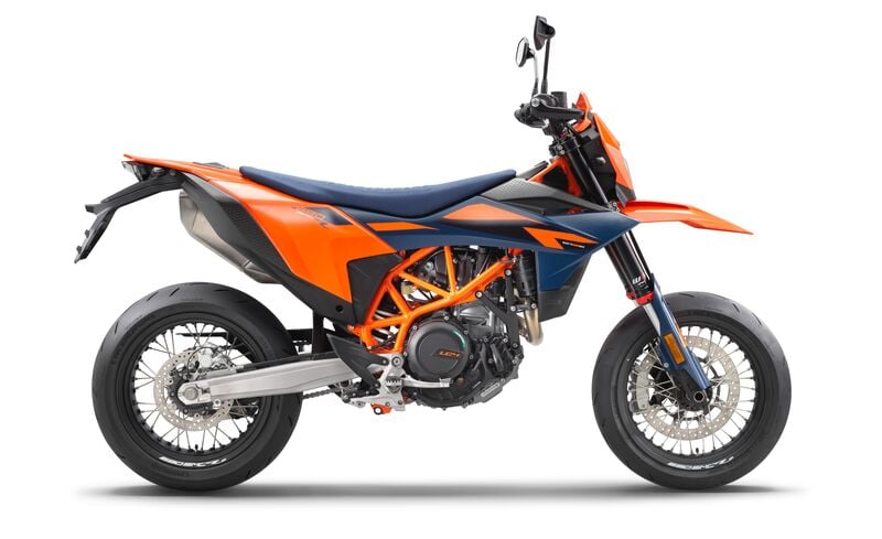 MY26 KTM 690 SMC R - Image 1