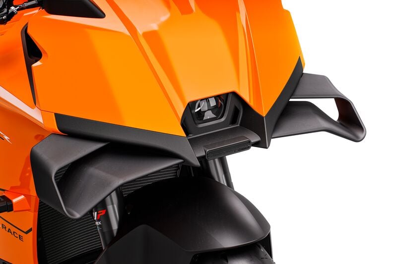 MY26 KTM 990 RC R - Image 11