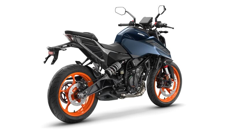 MY26 KTM 125 DUKE - Image 4