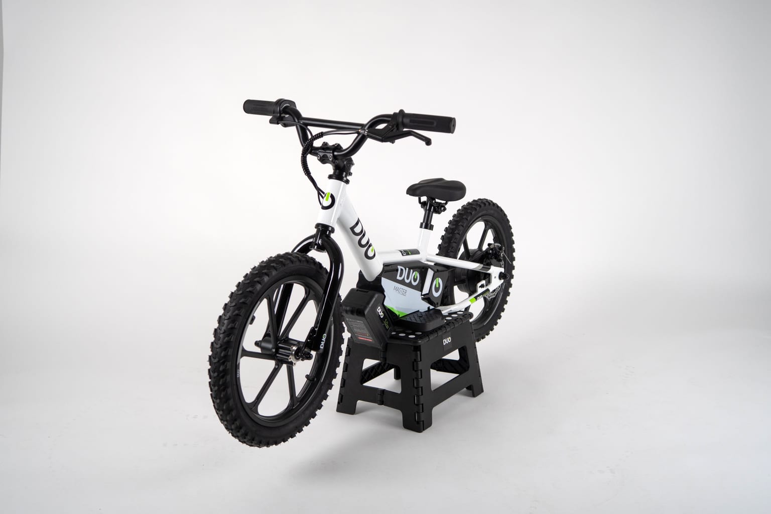 DUO 16" Master Kids Electric Balance Bike - Image 9