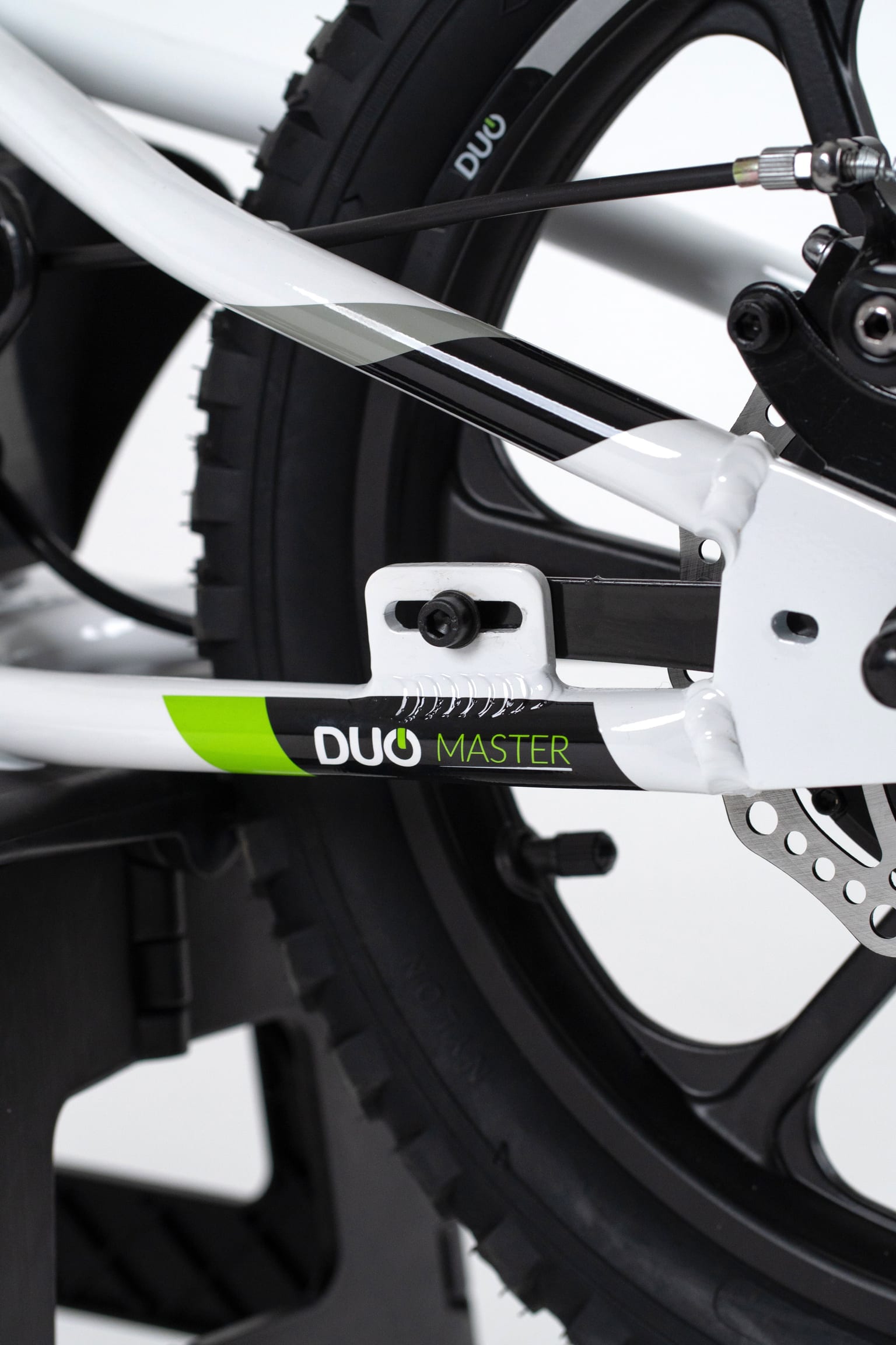 DUO 16" Master Kids Electric Balance Bike - Image 6