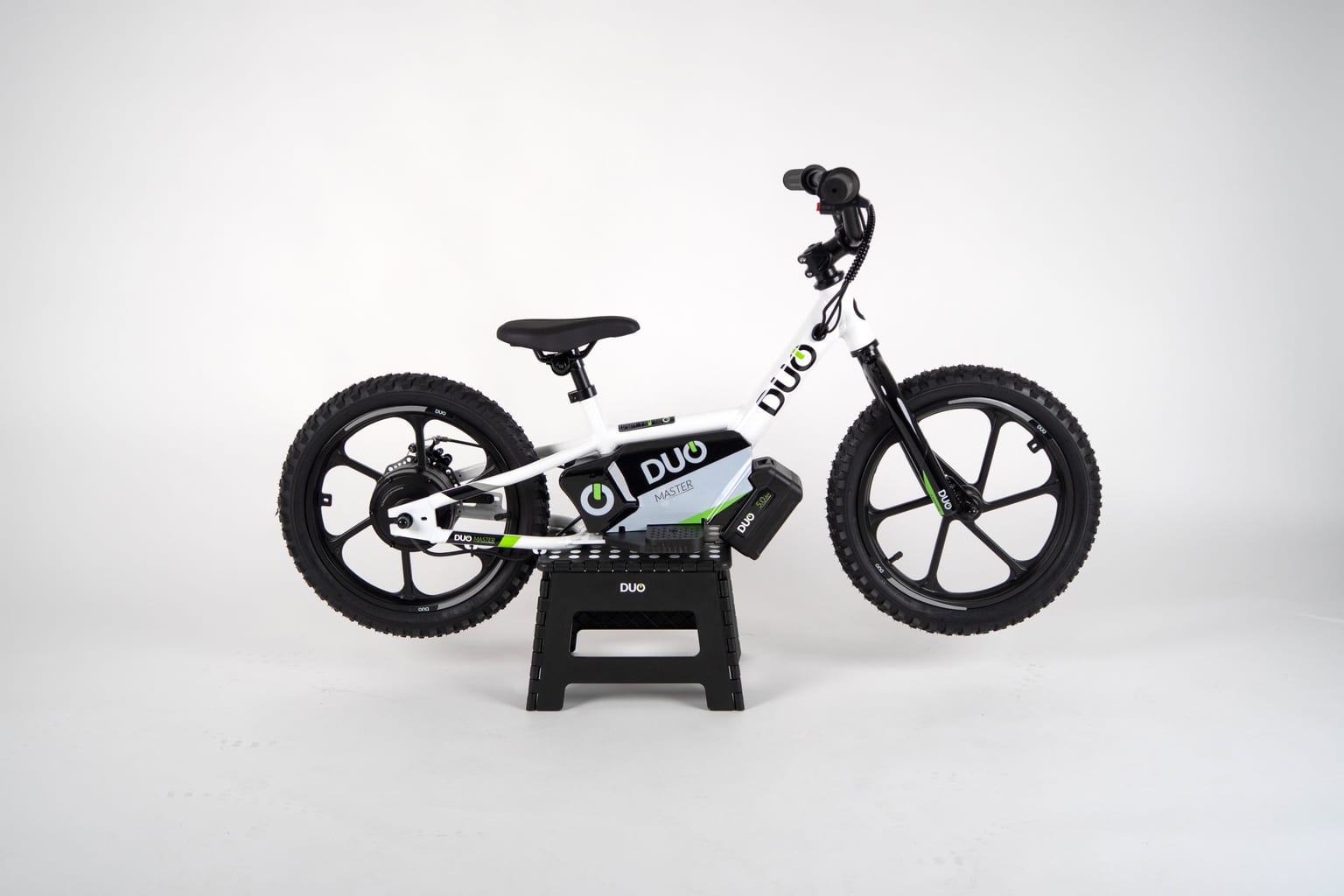 DUO 16" Master Kids Electric Balance Bike - Image 11