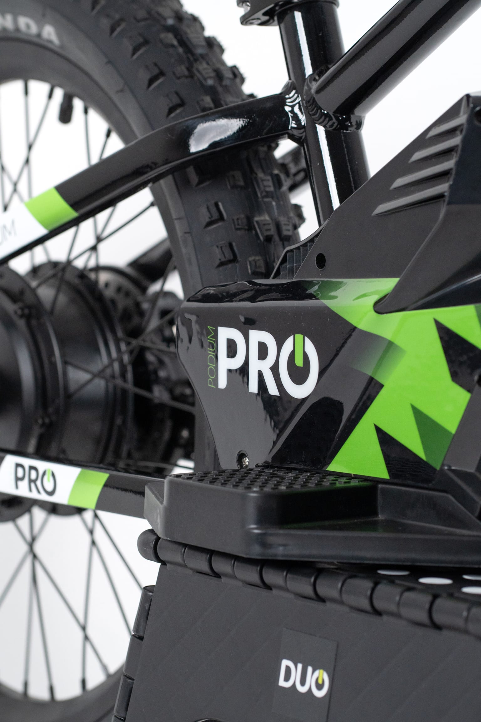 DUO 20" Podium PRO Electric Balance Bike - Image 16