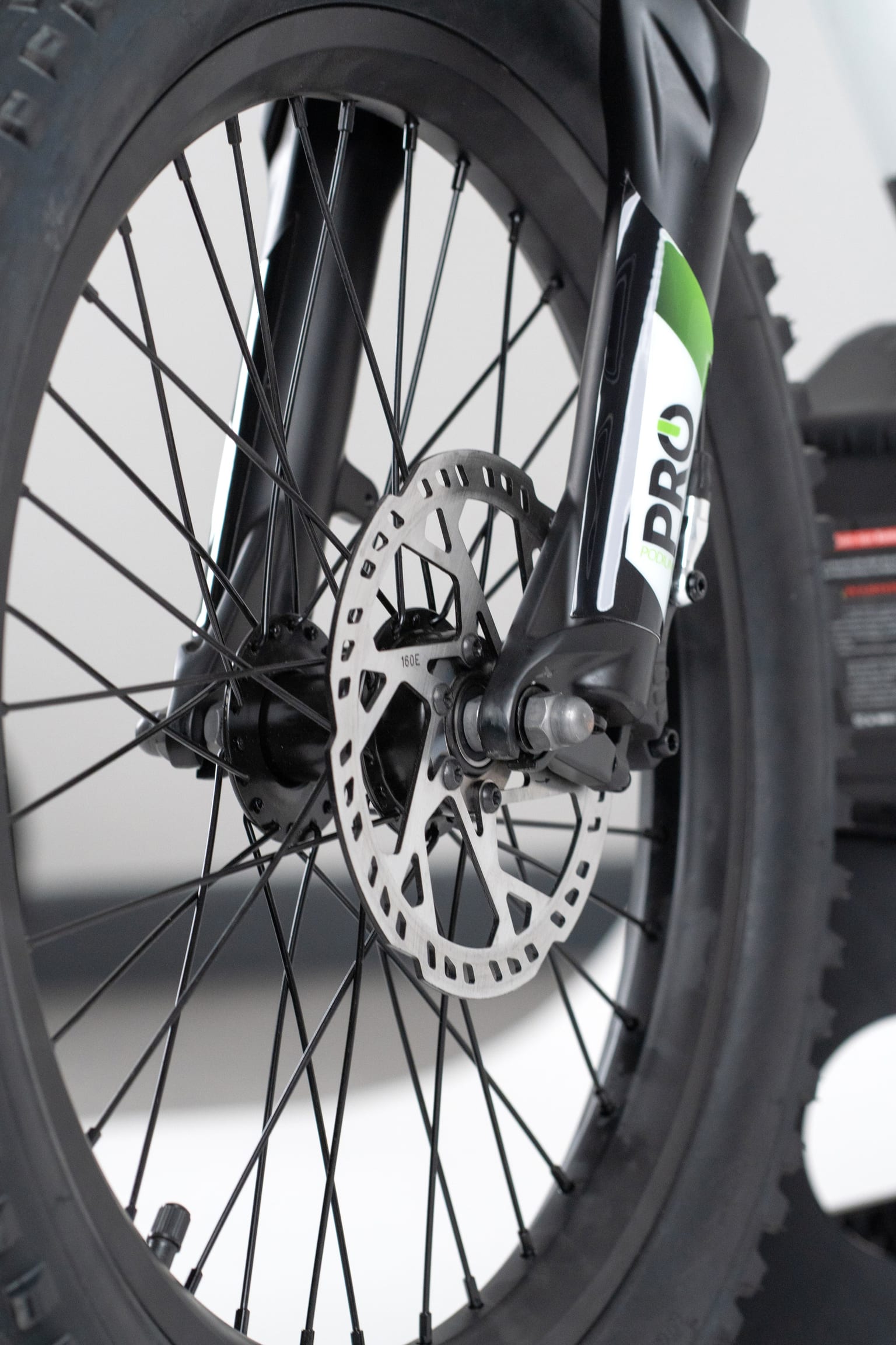 DUO 20" Podium PRO Electric Balance Bike - Image 12