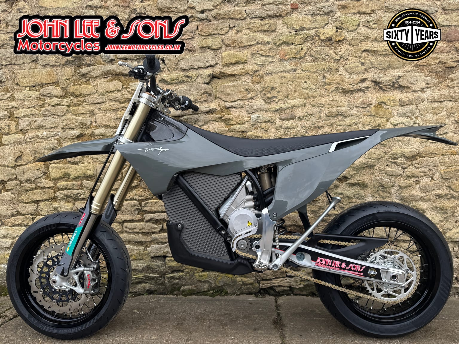Stark Varg SM Supermoto, 2026 Model 60HP model, In Stock - Image 2