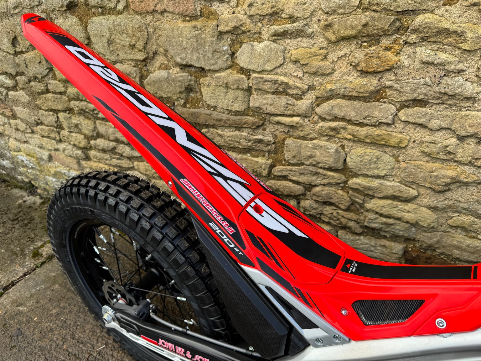 Beta Sincro 200cc Trials Bike, Brand New 2026 Model, In Stock & Ready Today - Image 6