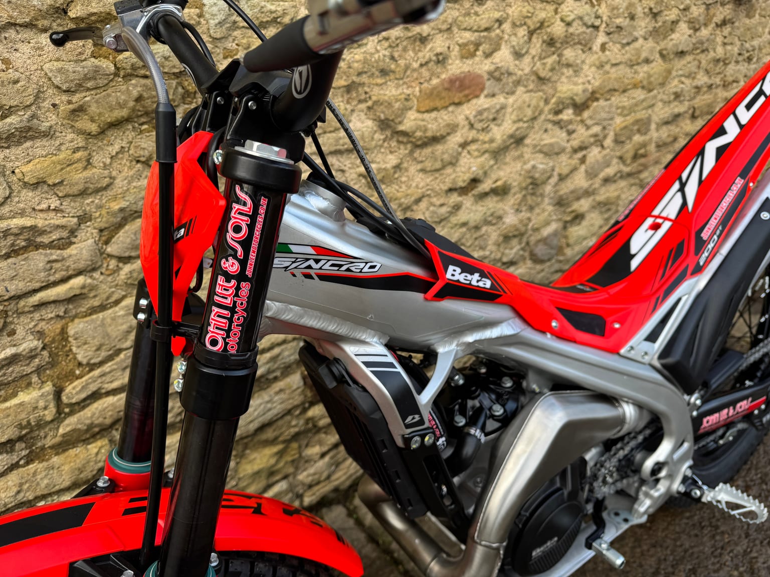 Beta Sincro 200cc Trials Bike, Brand New 2026 Model, In Stock & Ready Today - Image 10