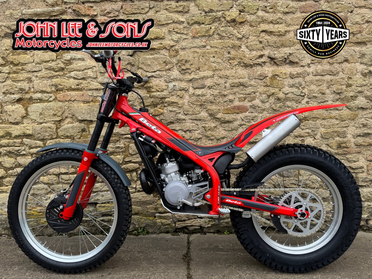 Beta EVO 80cc Senior Trials Bike, New 2026 Model, 21"/18" Wheels, In Stock & Ready
