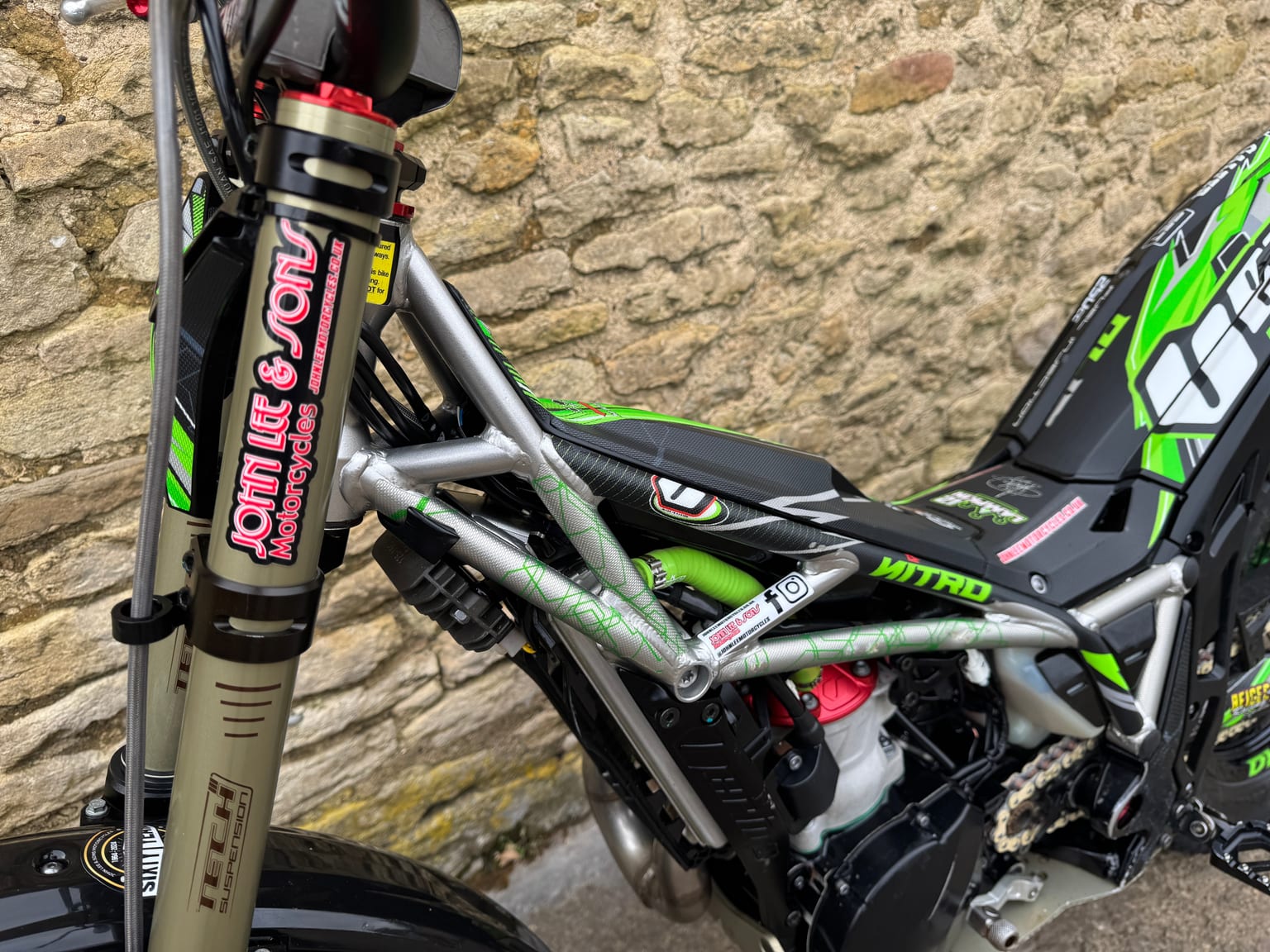 Vertigo Nitro DL 250cc Trials Bike, 2023 Model, Road Registered, Fantastic Value - Image 10