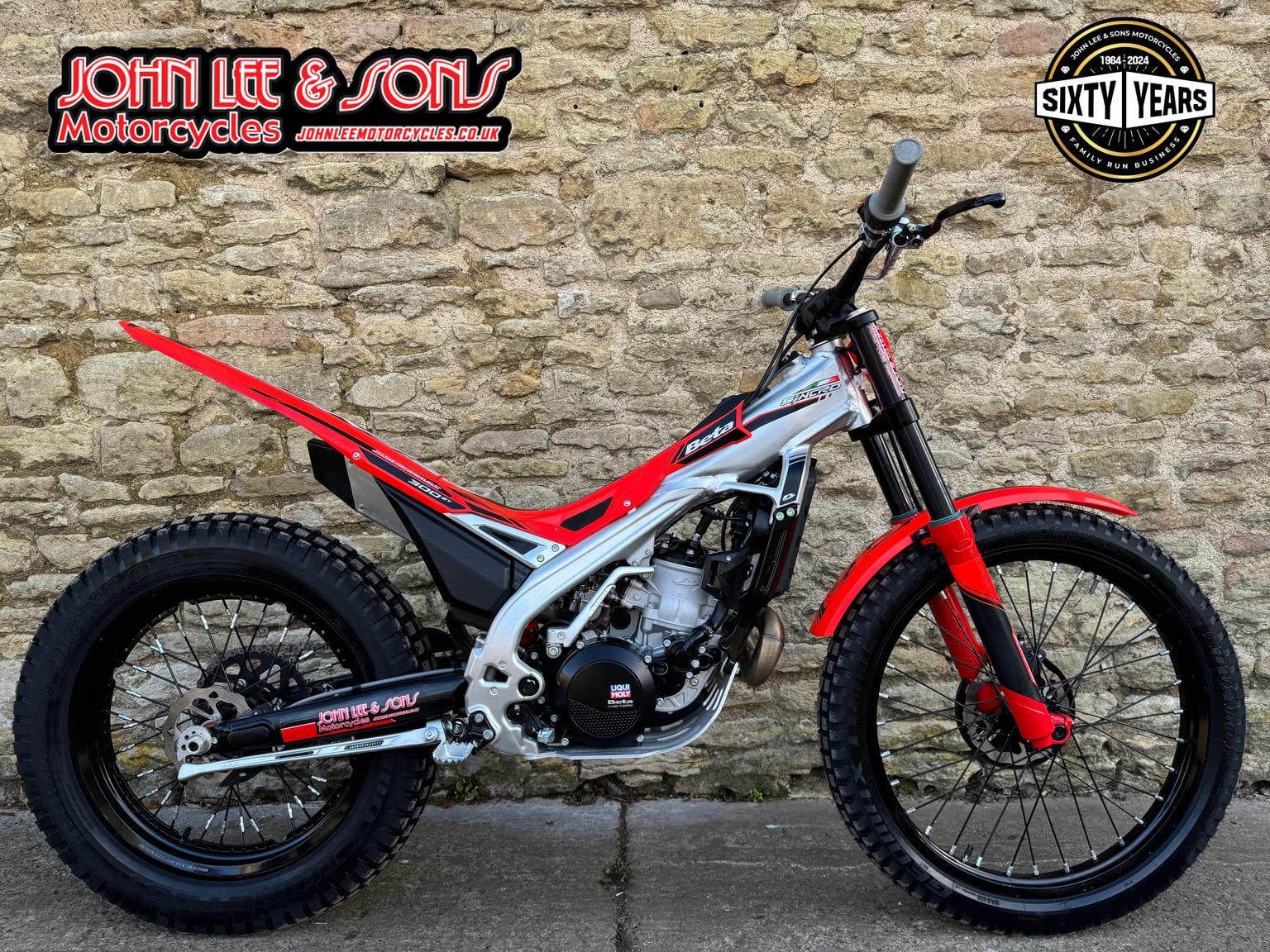 Beta Sincro 300cc Trials Bike, 2026 Model, Road Registered, Ridden Twice - Image 2