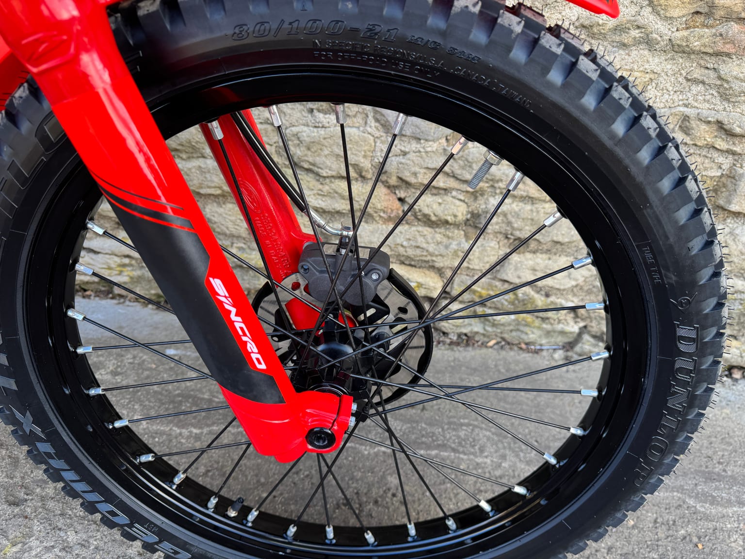Beta Sincro 300cc Trials Bike, 2026 Model, Road Registered, Ridden Twice - Image 5