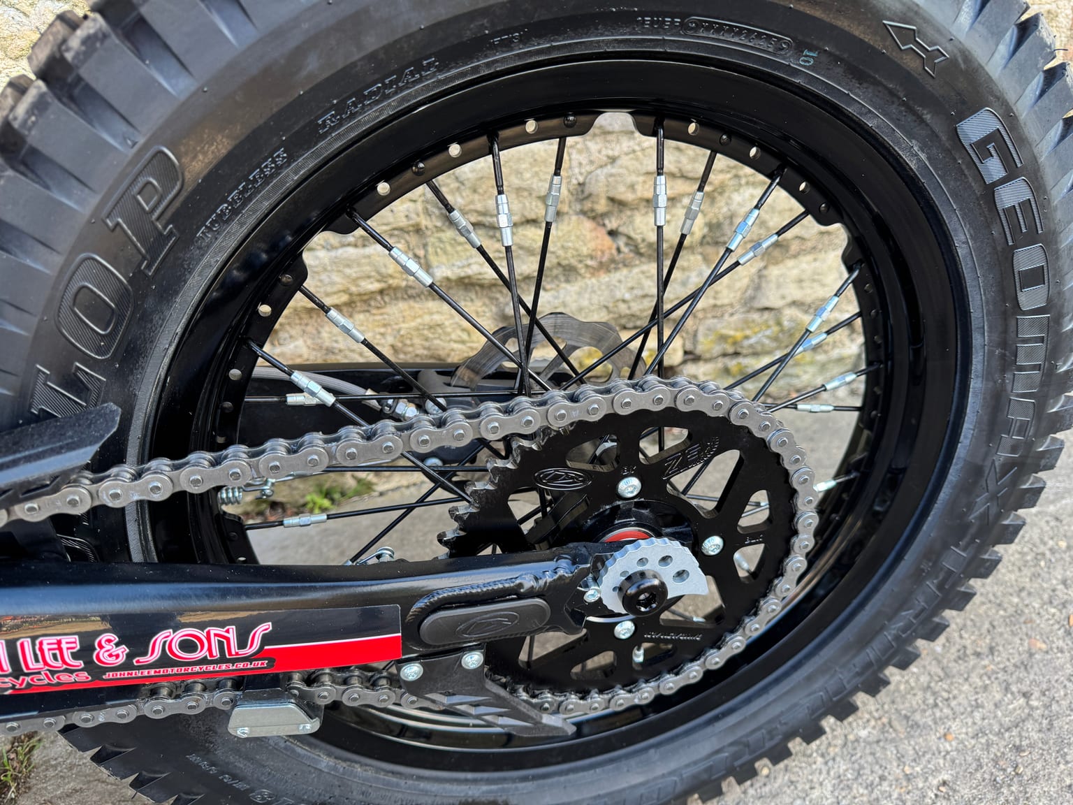 Beta Sincro 300cc Trials Bike, 2026 Model, Road Registered, Ridden Twice - Image 8