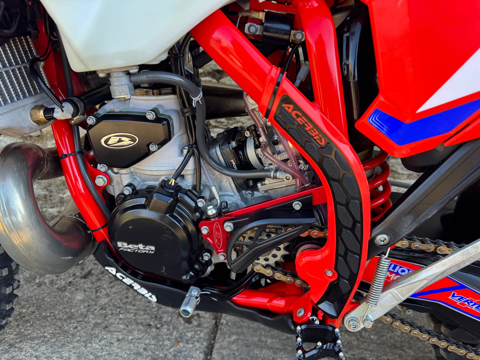 Beta RR300 2T Racing JL Special, 2025 Model, Road Registered, Immaculate - Image 9