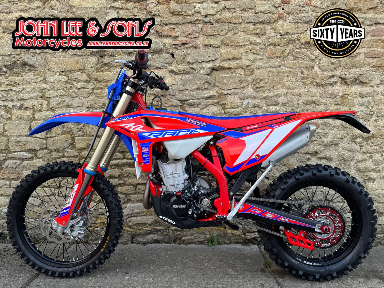 Beta RR350 4T Racing Enduro Bike, 2025 Model, 35 Hours, Lovely Condiiton