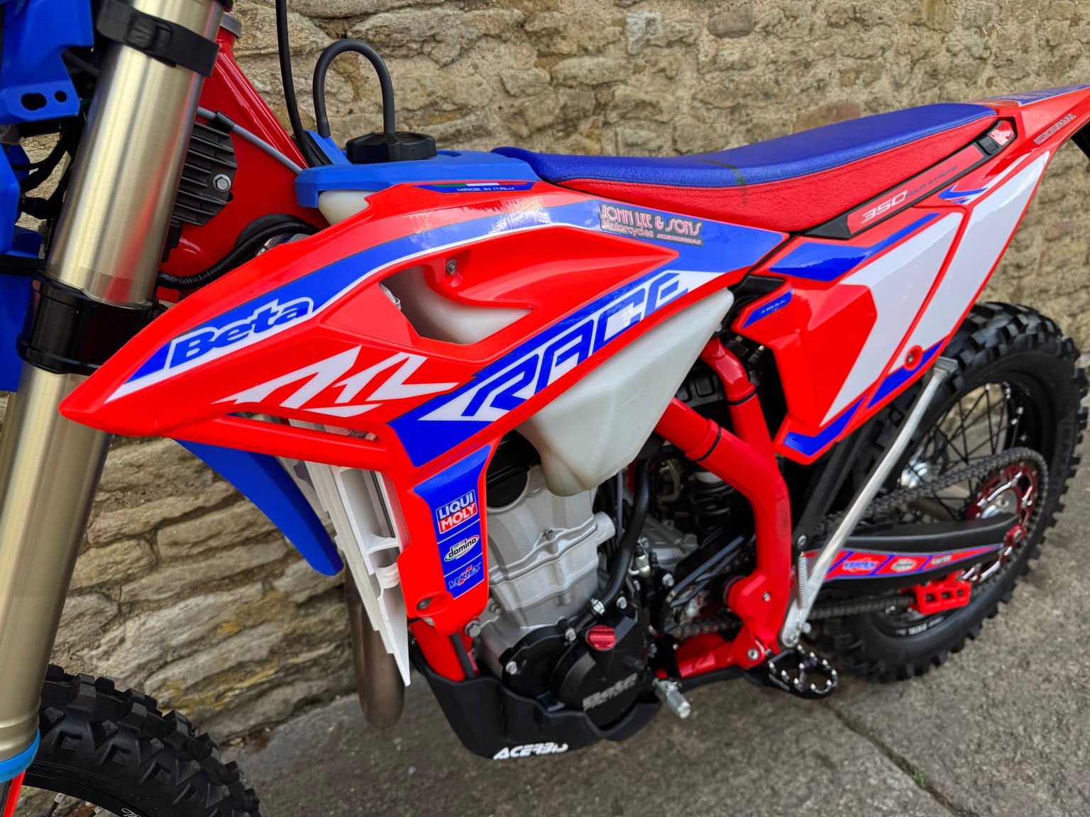 Beta RR350 4T Racing Enduro Bike, 2025 Model, 35 Hours, Lovely Condiiton - Image 9