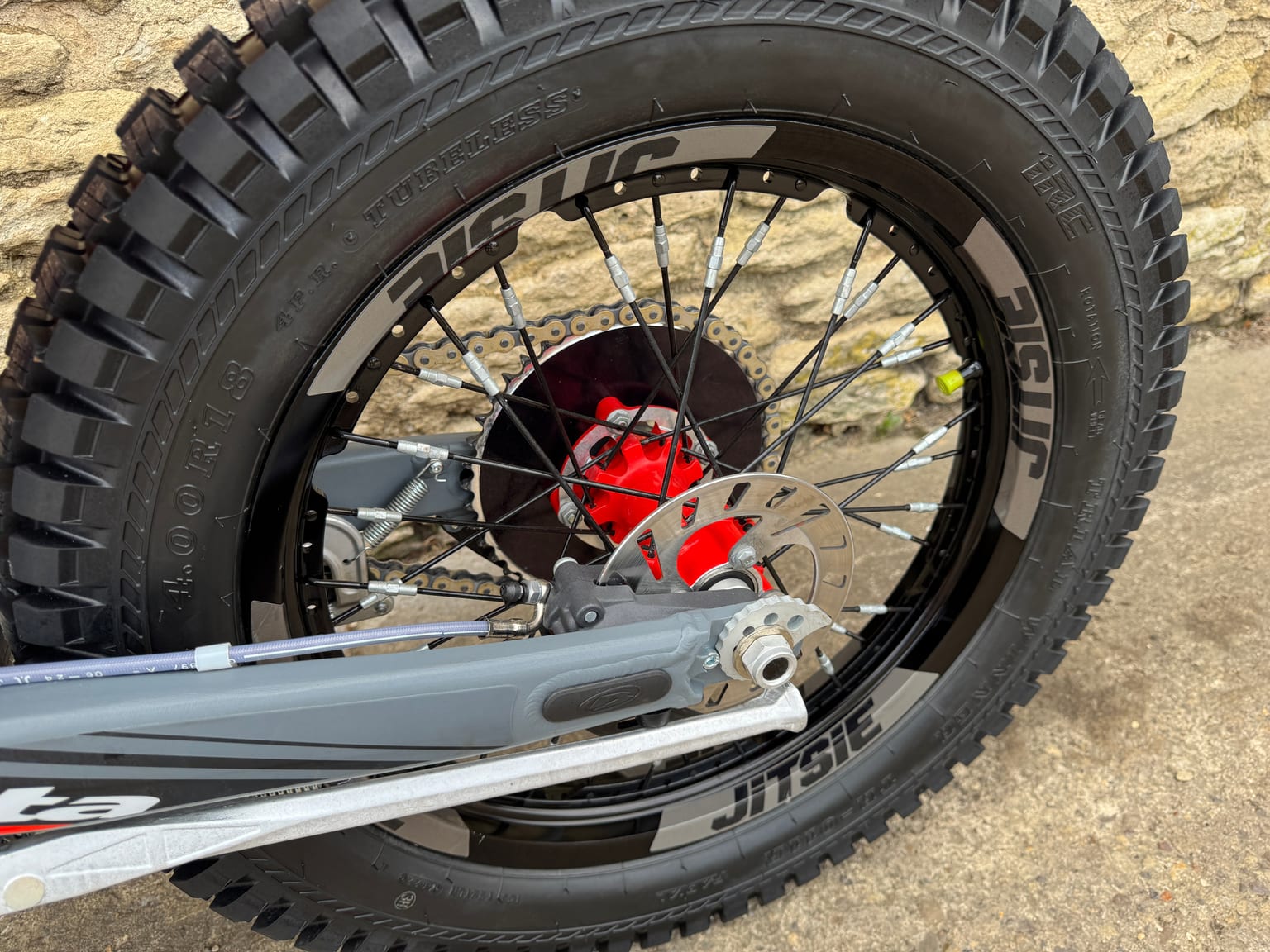 Beta EVO 200cc Trials Bike, 2025 Model, Road Registered, Totally Immaculate - Image 3