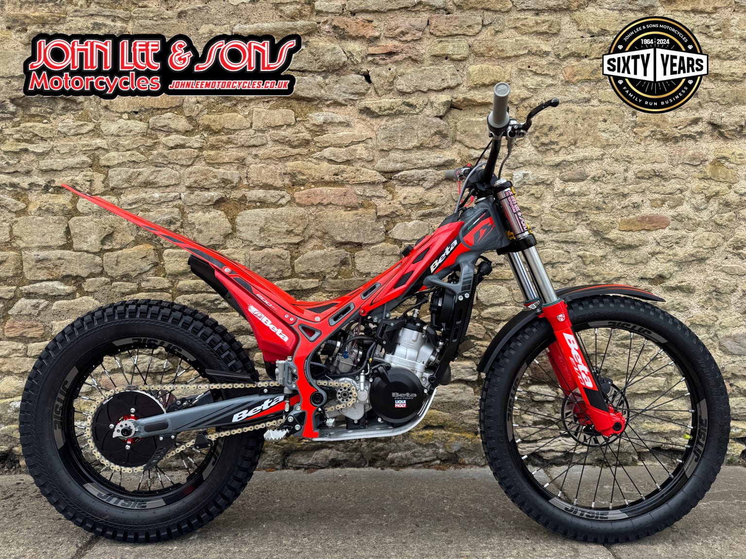 Beta EVO 200cc Trials Bike, 2025 Model, Road Registered, Totally Immaculate - Image 2
