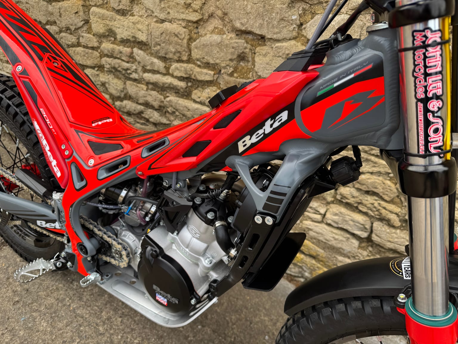 Beta EVO 200cc Trials Bike, 2025 Model, Road Registered, Totally Immaculate - Image 12