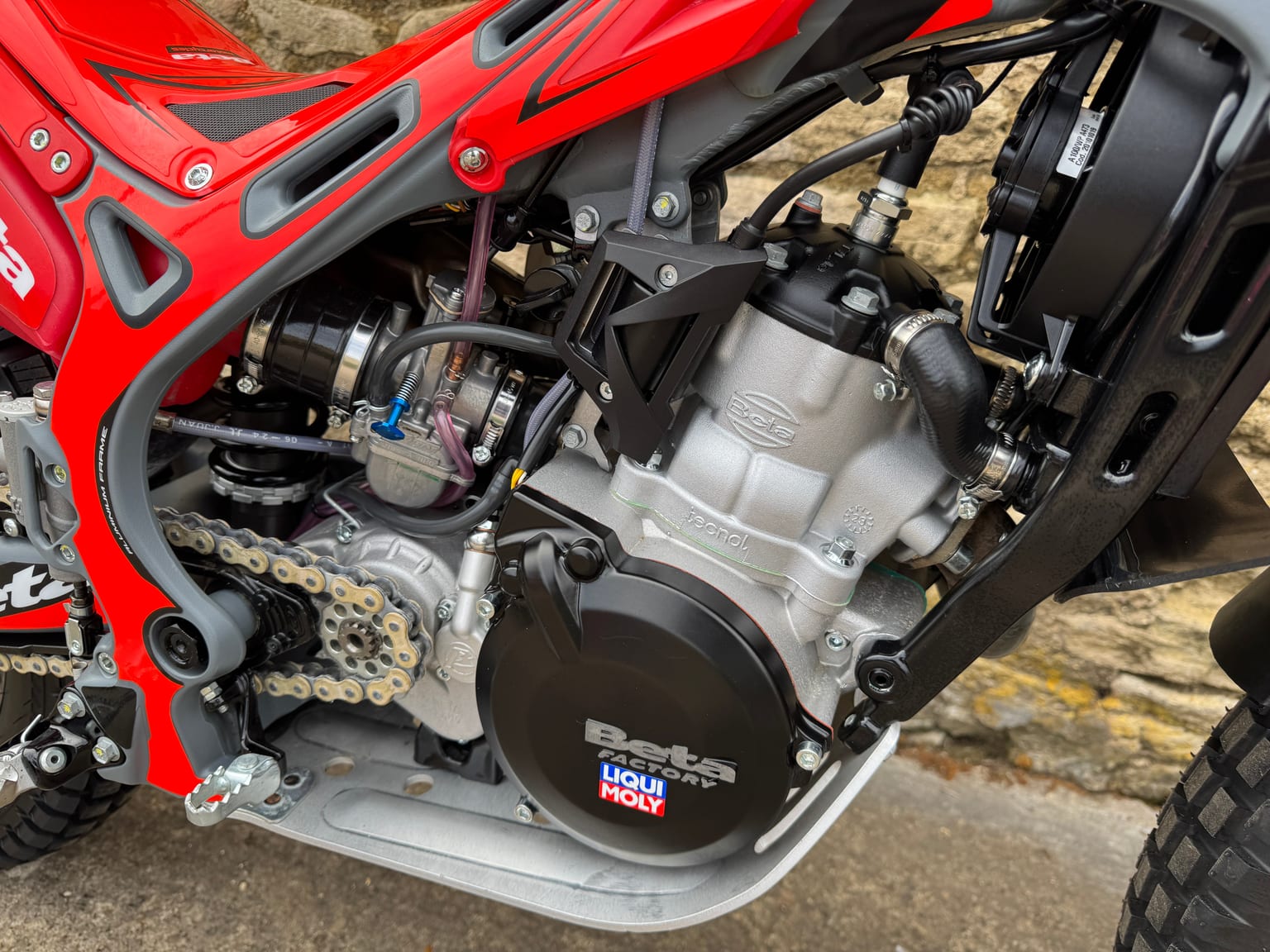 Beta EVO 200cc Trials Bike, 2025 Model, Road Registered, Totally Immaculate - Image 13