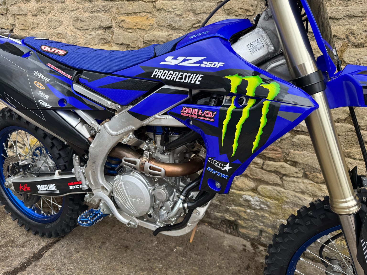 Yamaha YZ250F Motocross Bike, 2023 Model, 33 Hours, Fantastic Condition - Image 7