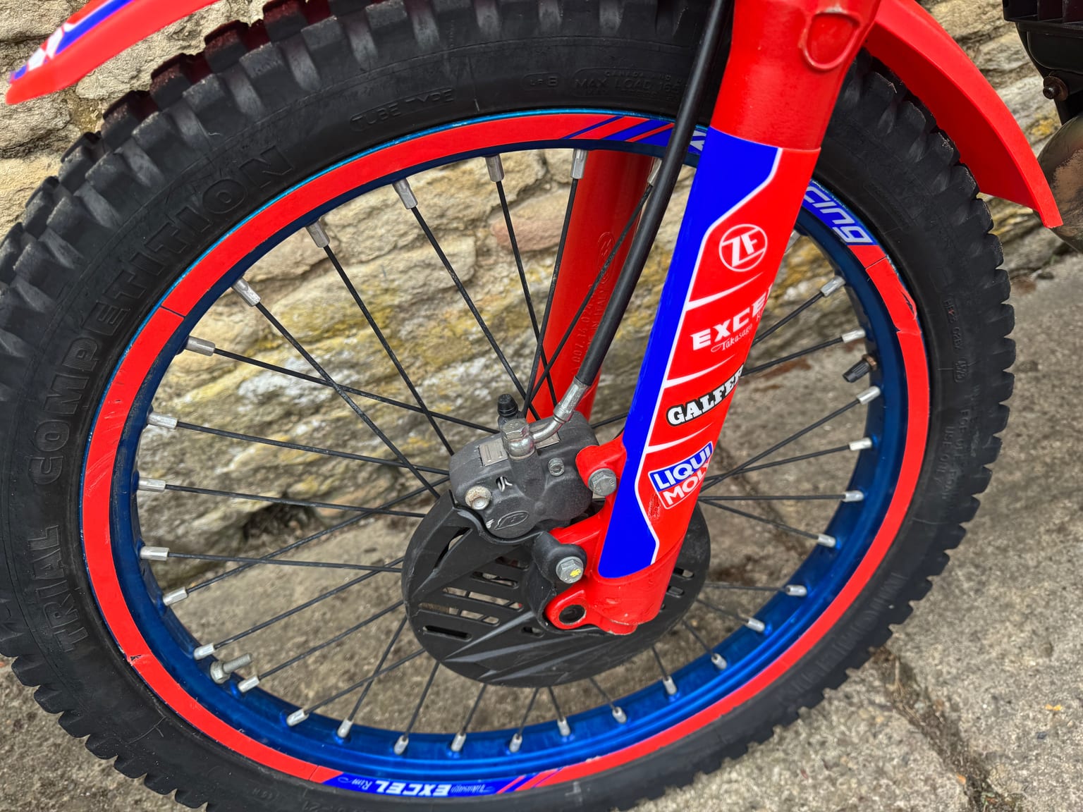 Beta EVO 300cc Factory Trials Bike, 2024 Model, Road Registered, Clearance Price - Image 5