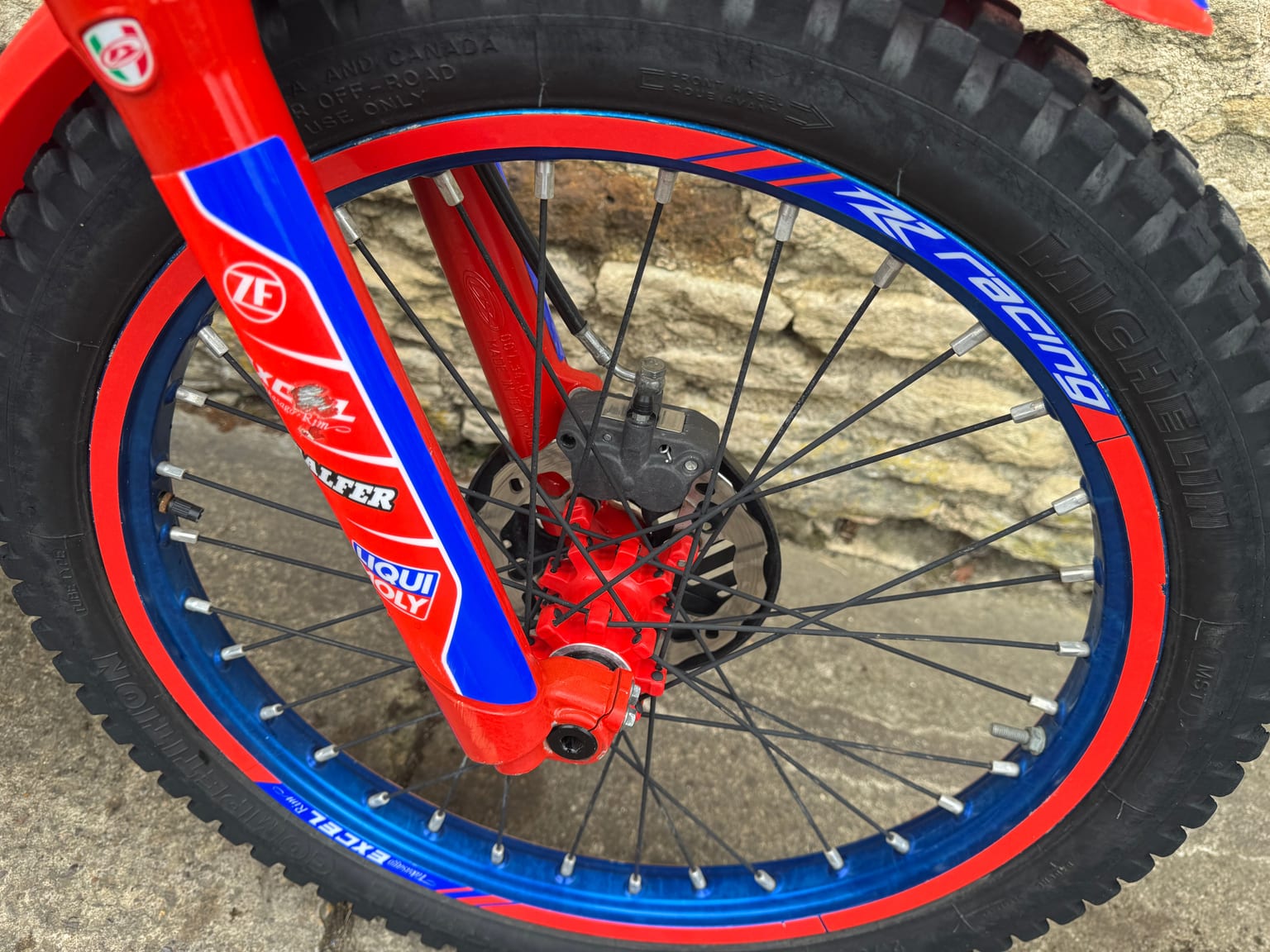 Beta EVO 300cc Factory Trials Bike, 2024 Model, Road Registered, Clearance Price - Image 11