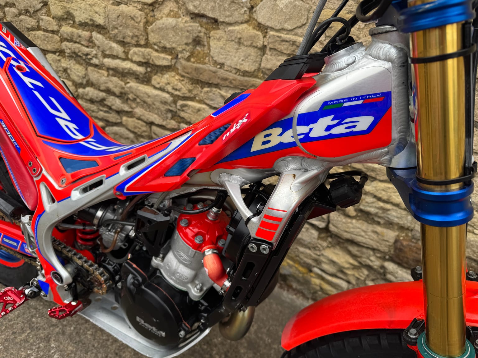 Beta EVO 300cc Factory Trials Bike, 2024 Model, Road Registered, Clearance Price - Image 12