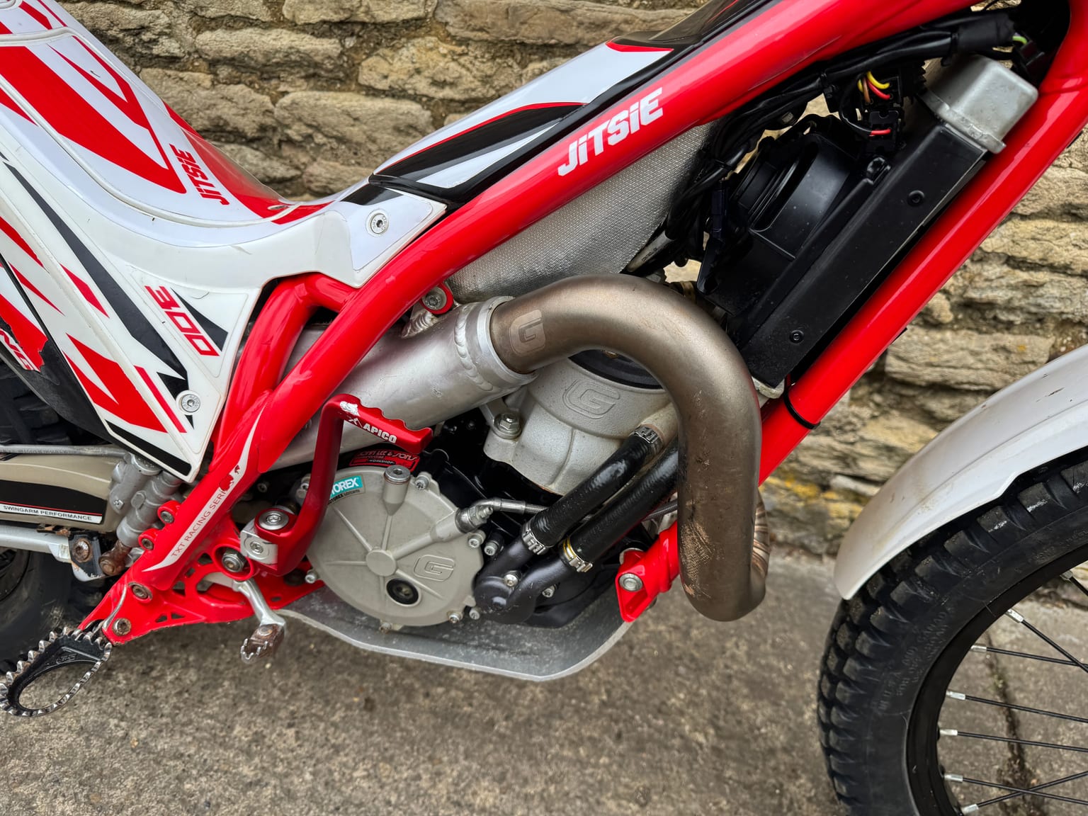GasGas TXT 250cc Racing Trials Bike, 2022 Model, Road Reg'd, Clearance - Image 3