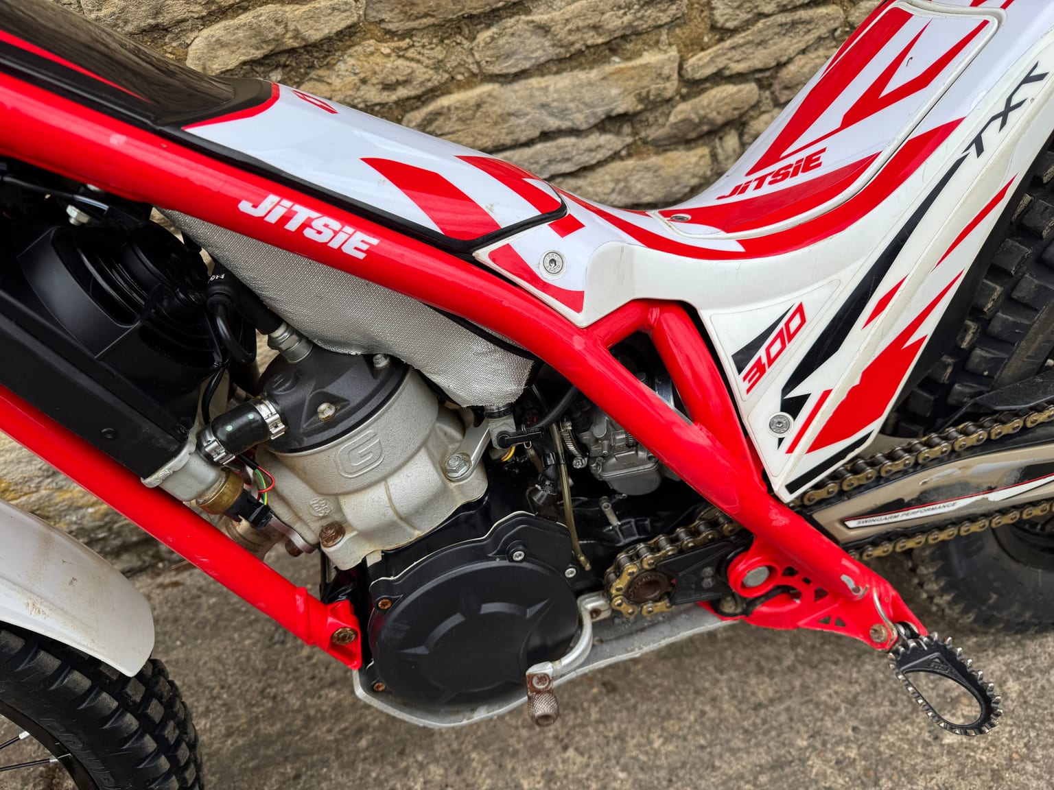 GasGas TXT 250cc Racing Trials Bike, 2022 Model, Road Reg'd, Clearance - Image 8