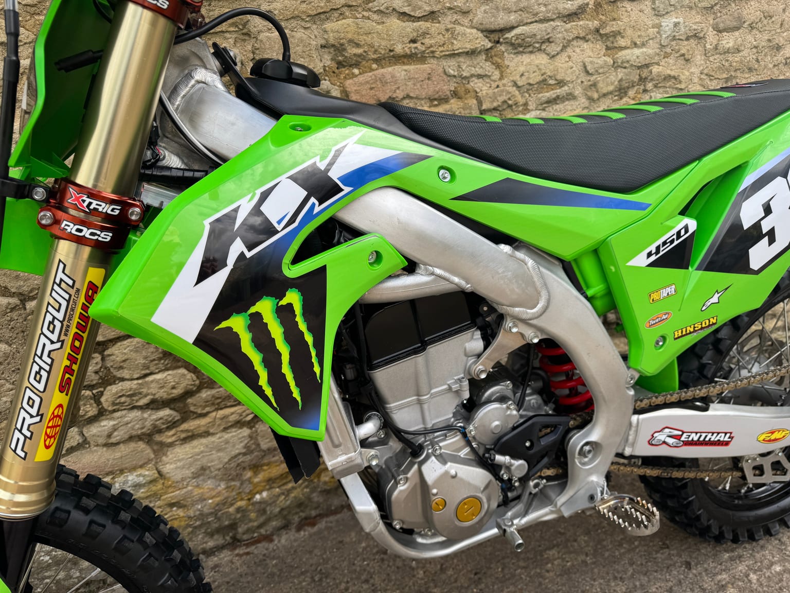 Kawasaki KX450F, 2021 Model, 22 Genuine Hours, MINT Condition & Trick Parts - Image 8