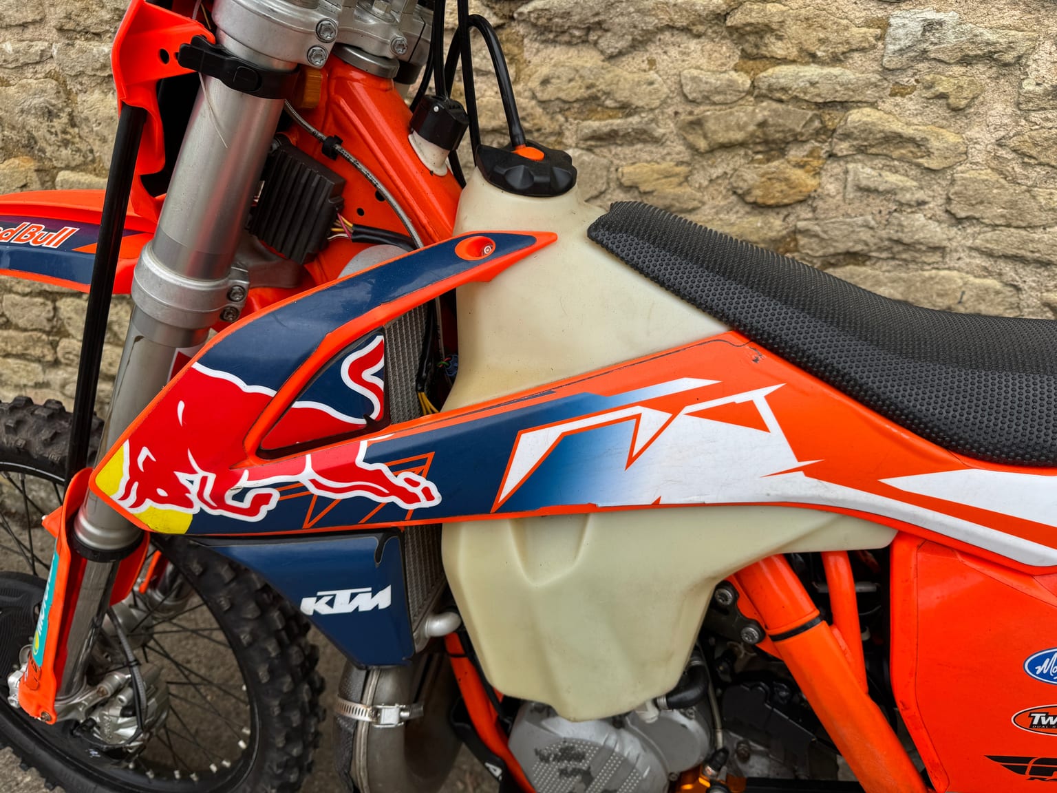 KTM EXC300 2T TPI Enduro, 2019 Model, Road Reg'd, 110 Hours, Clearance - Image 4