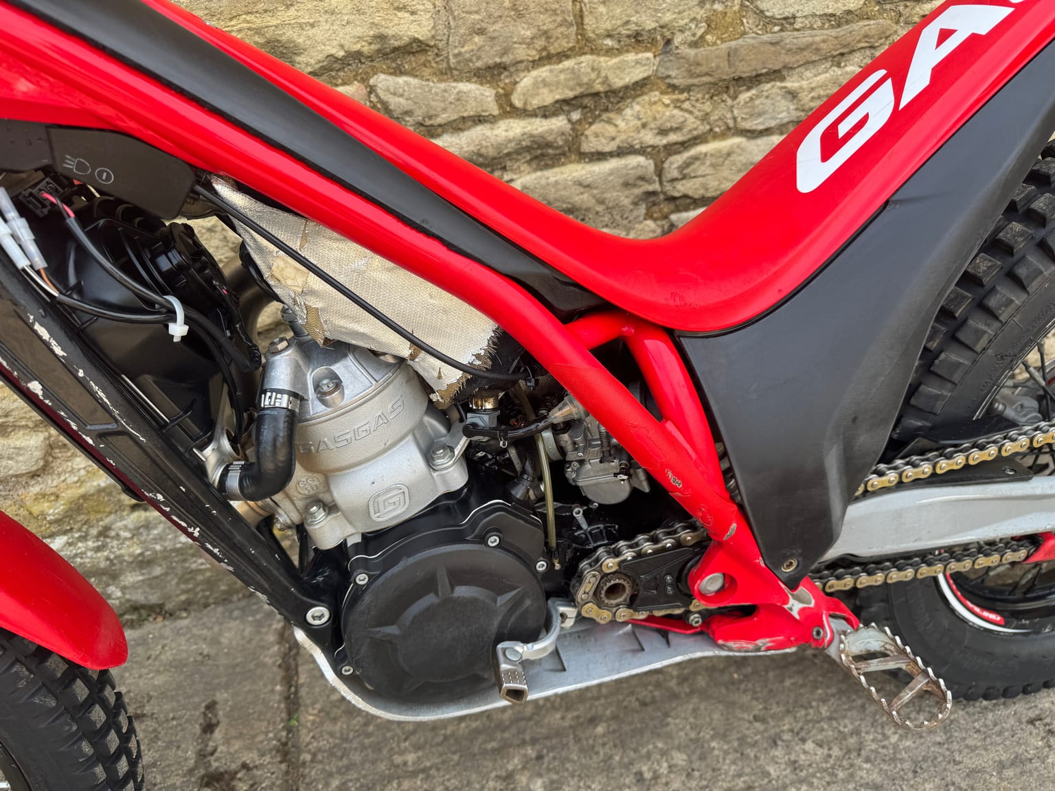 GasGas TXT Racing 300cc Trials Bike, 2023 Model, Priced To Sell, Clearance - Image 4
