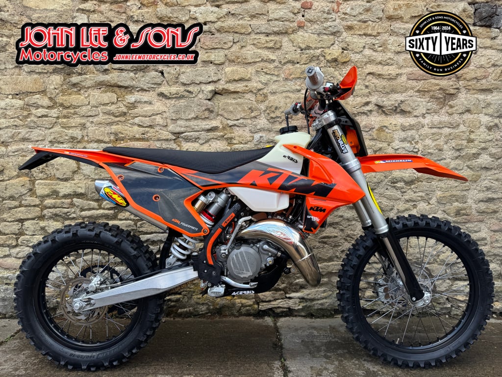 KTM XC-W 125cc Enduro Bike, 2017 Model, Road Registered, Well Sorted & immaculate