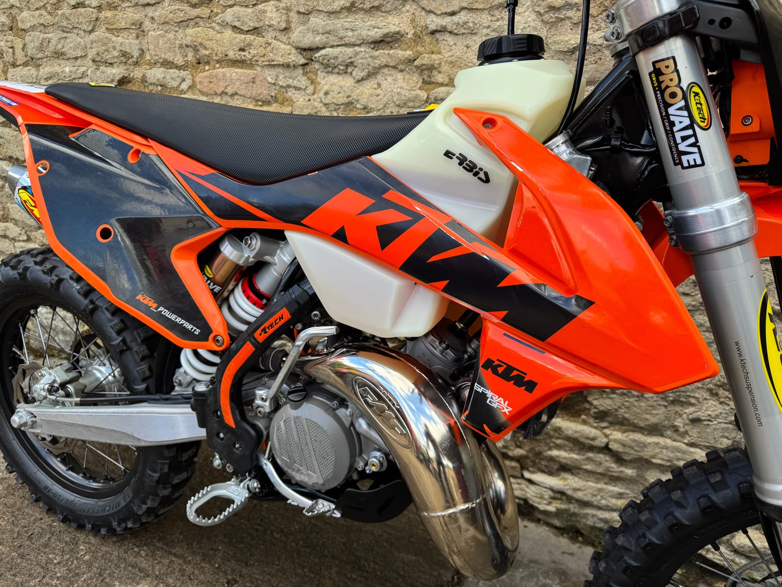 KTM XC-W 125cc Enduro Bike, 2017 Model, Road Registered, Well Sorted & immaculate - Image 6