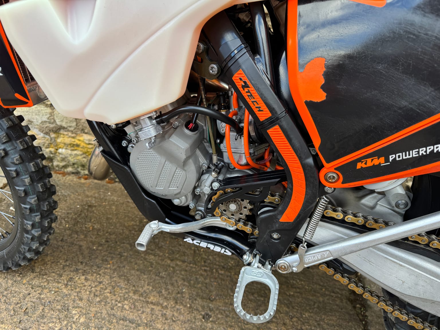 KTM XC-W 125cc Enduro Bike, 2017 Model, Road Registered, Well Sorted & immaculate - Image 11