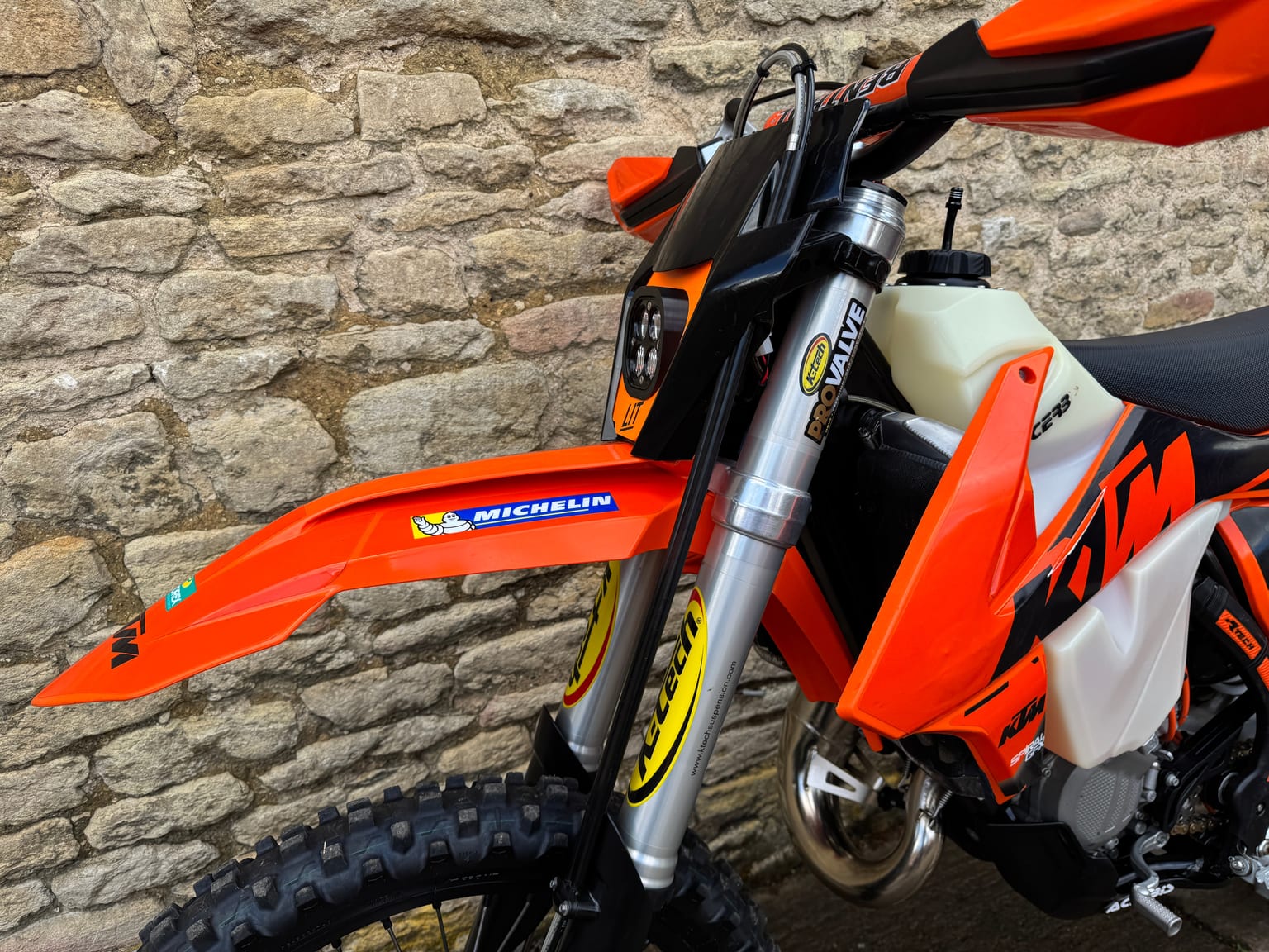 KTM XC-W 125cc Enduro Bike, 2017 Model, Road Registered, Well Sorted & immaculate - Image 15