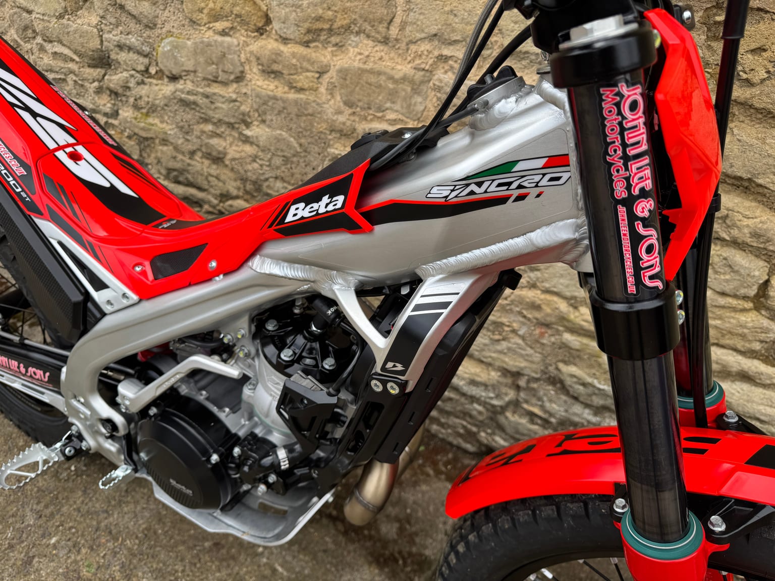 Beta Sincro 200cc Trials Bike, 2026 Model, Road Registered, Immaculate Condition - Image 6