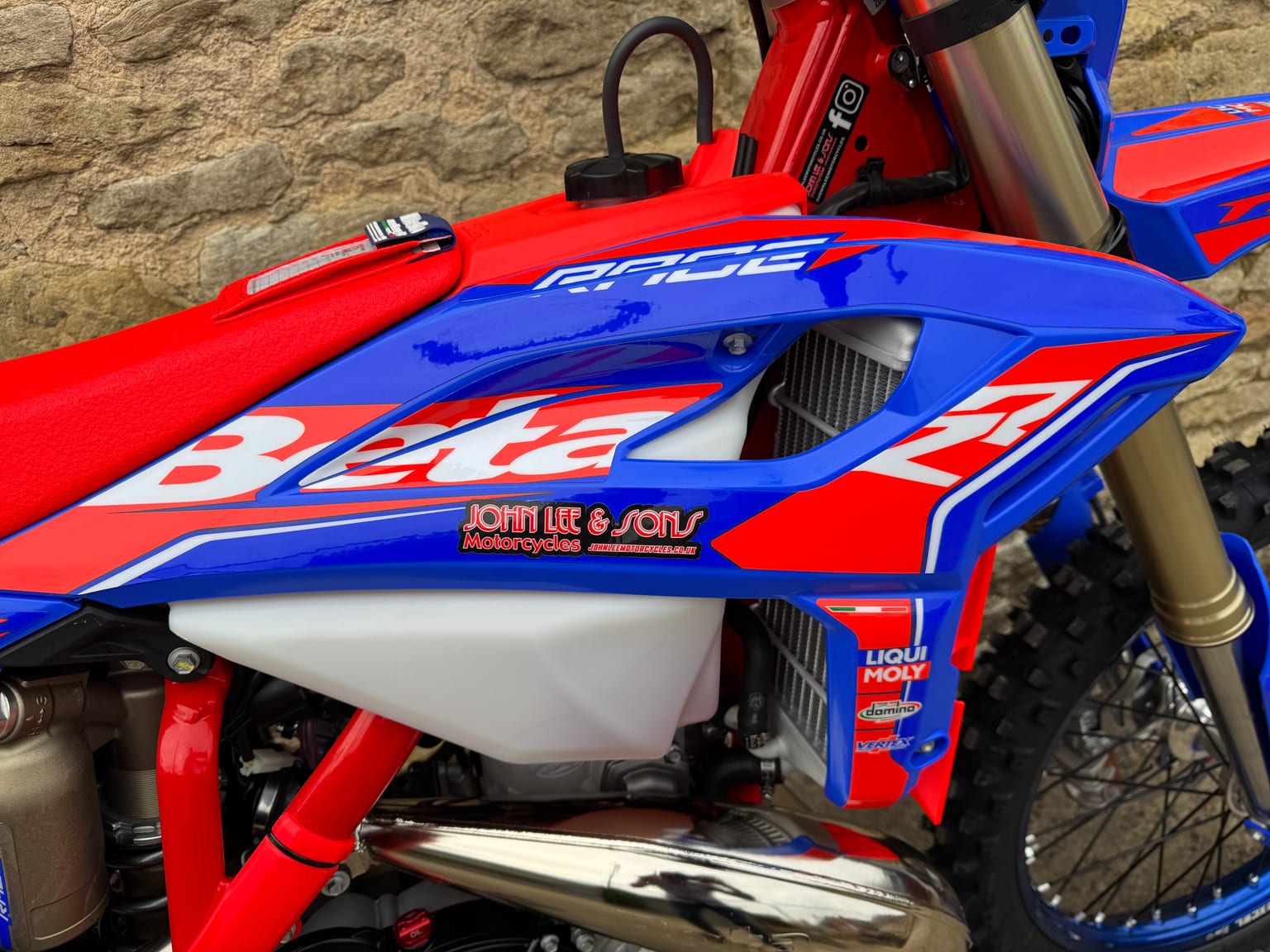 Beta RR300 2T Racing, New 2026 Model, Michelins & Blue Wheels, In Stock - Image 5