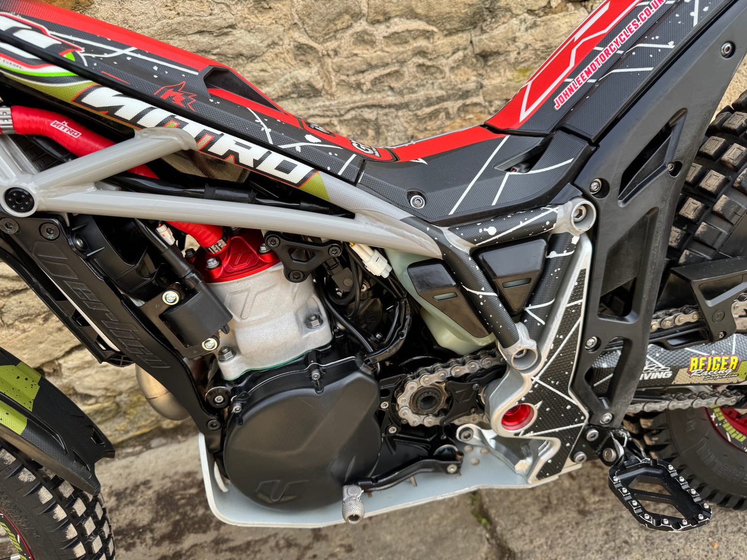 Vertigo Nitro RS 250cc Trials Bike, 2023 Model, Road Reg'd, Excellent Example - Image 10