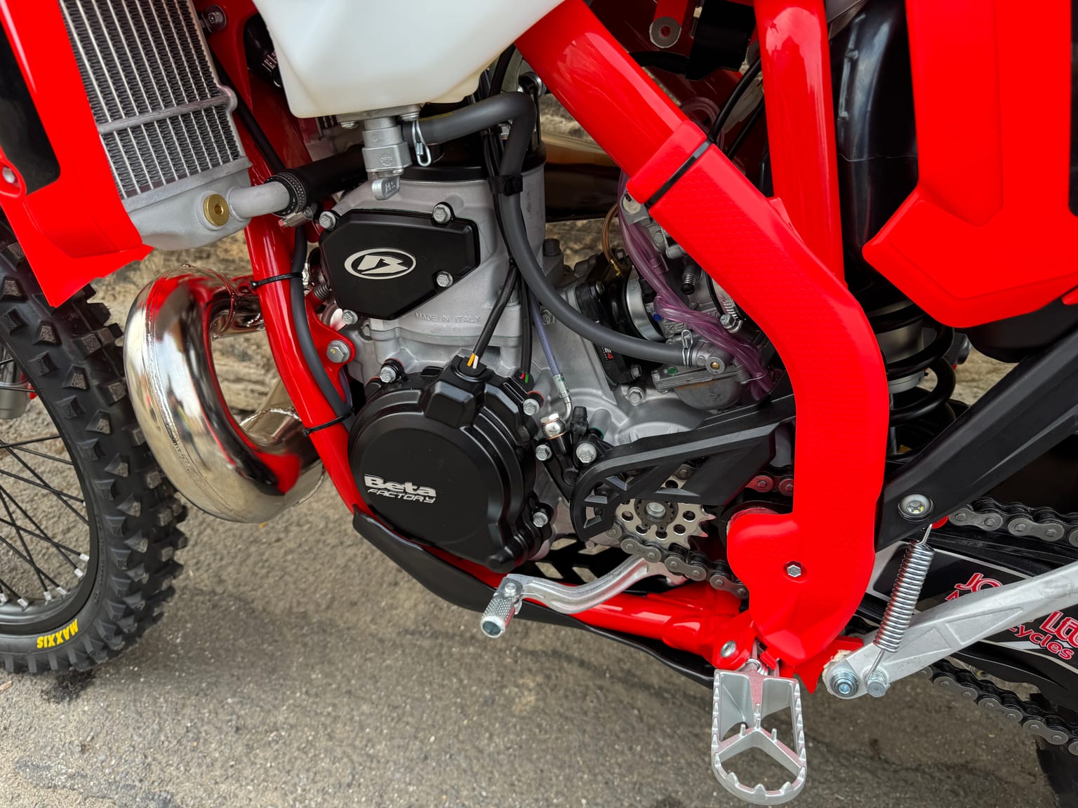 Beta RR250 X-Pro Enduro, Brand New 2027 Model, In Stock & Reay Today - Image 4
