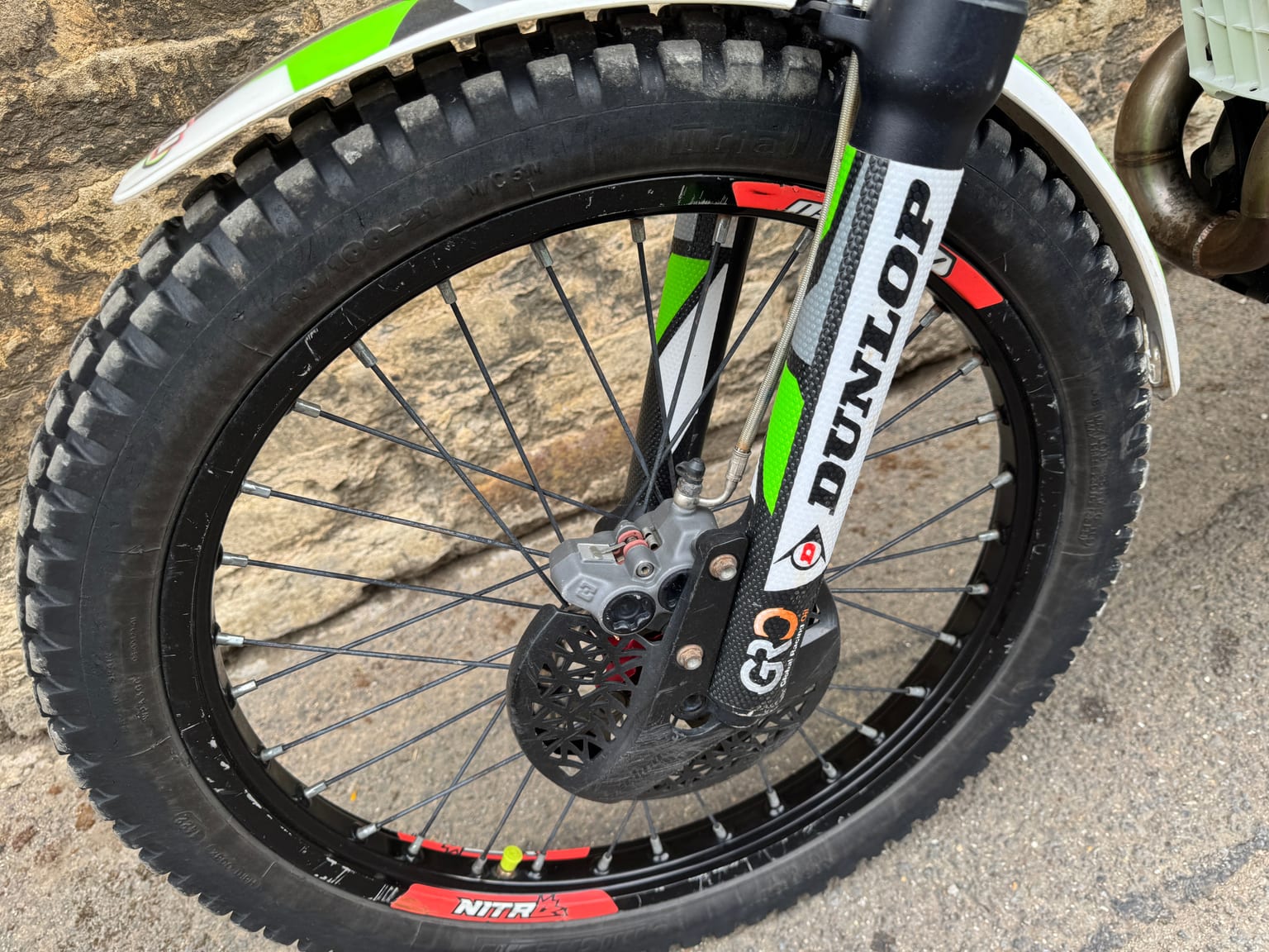 Vertigo Nitro 300cc Trials Bike, 2022 Model, Clearance Price - Image 5