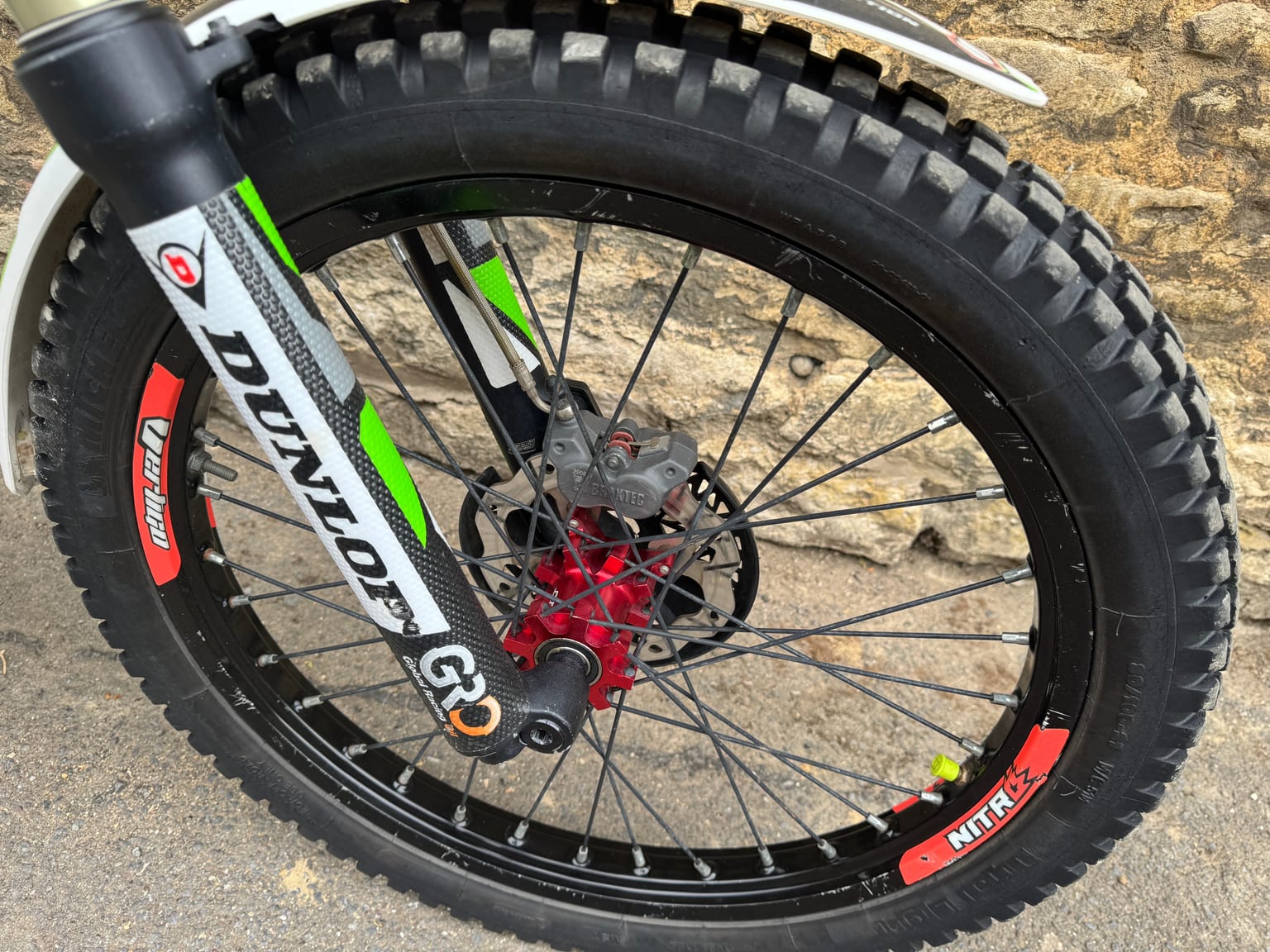 Vertigo Nitro 300cc Trials Bike, 2022 Model, Clearance Price - Image 10
