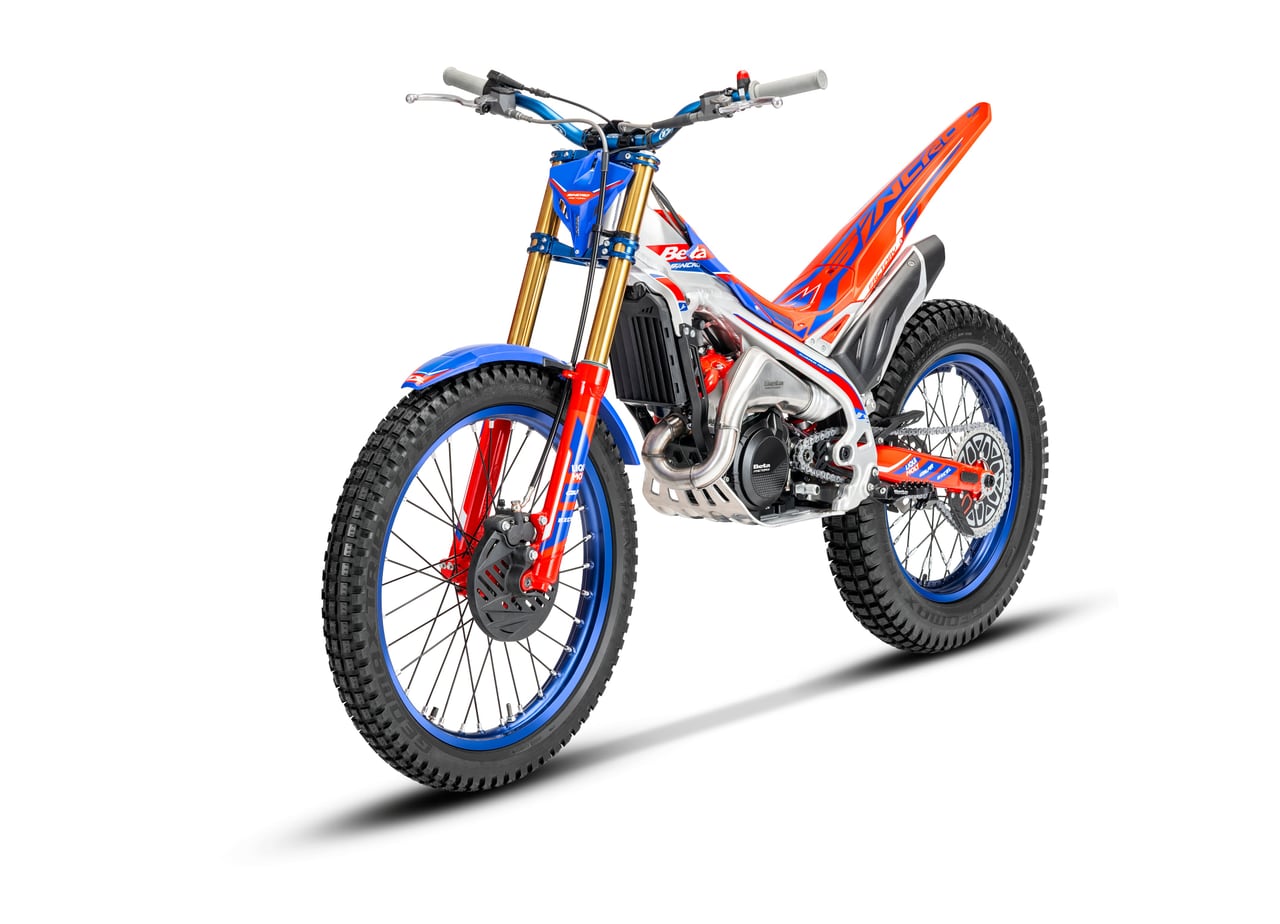 Beta SINCRO Factory 2T 125 2026 - Image 3