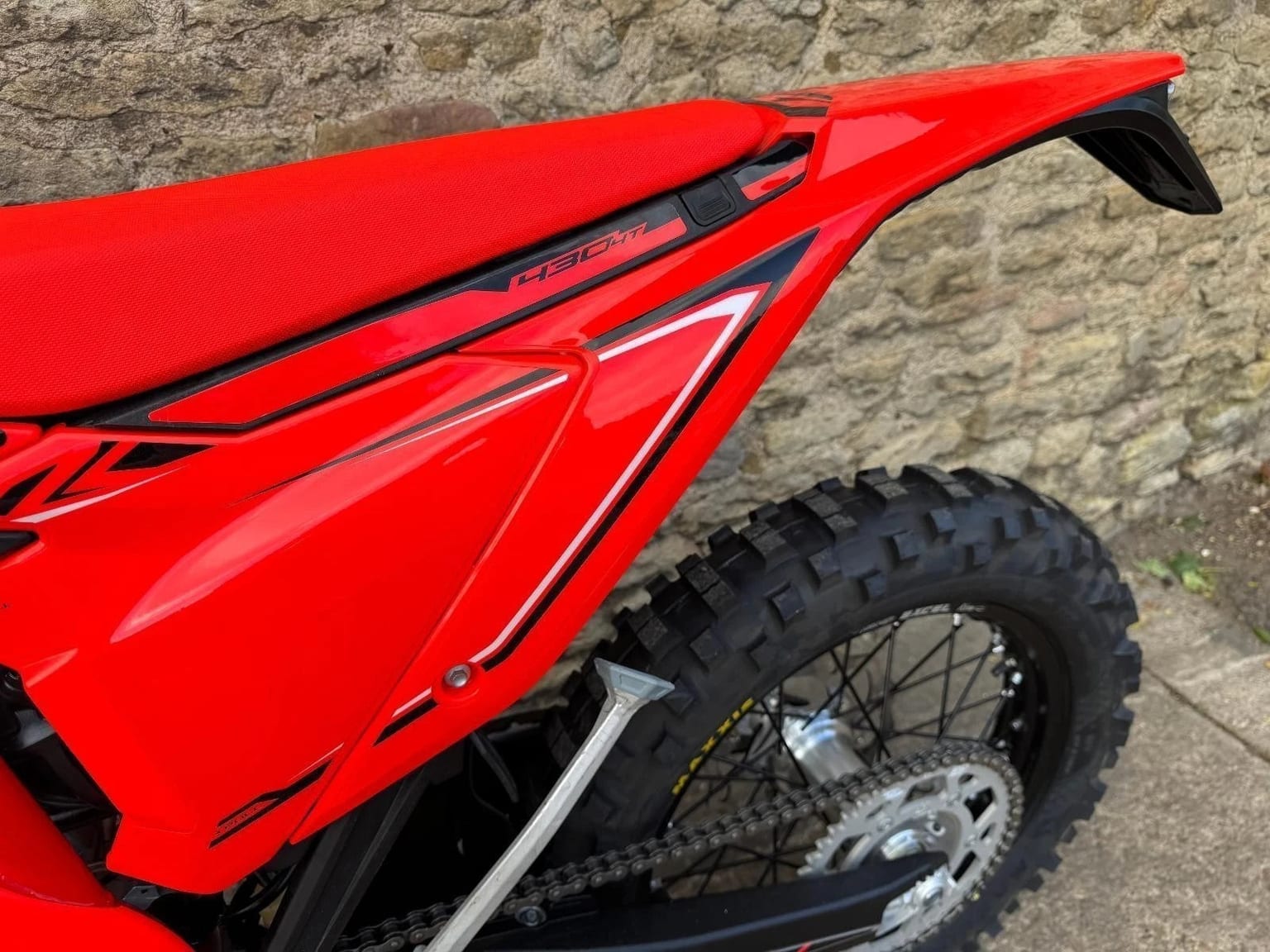 Beta RR430 X-PRO 4T Enduro Bike, New 2026 Model, In Stock & Ready To Ride - Image 11