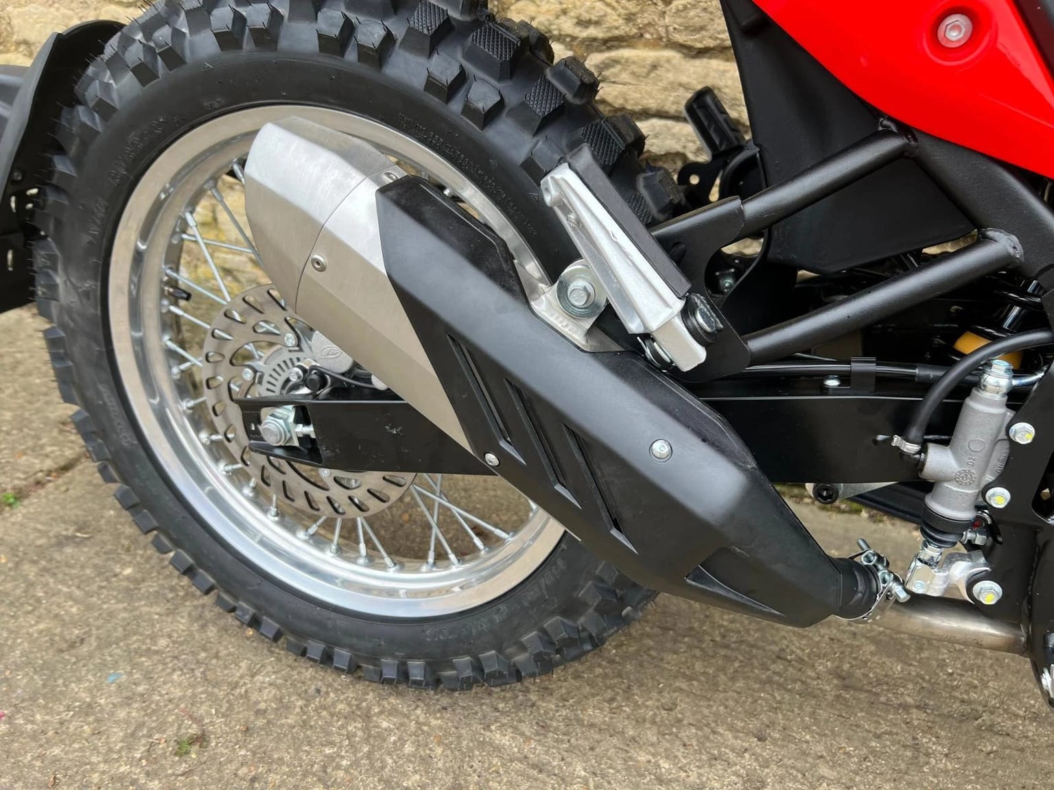 Beta Alp 4.0 Trail Bike, Brand New 2025 Model, In Stock, Both Colours Available - Image 10